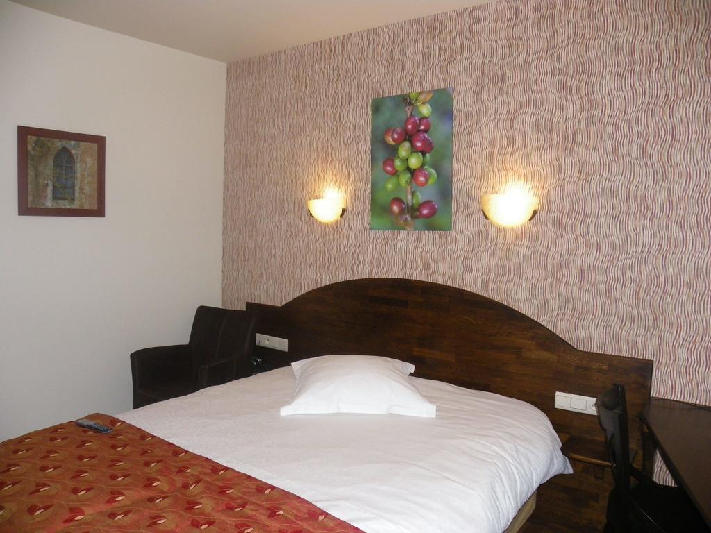 Hotel Van Reeth'S Koffiebranderij Puurs Номер фото