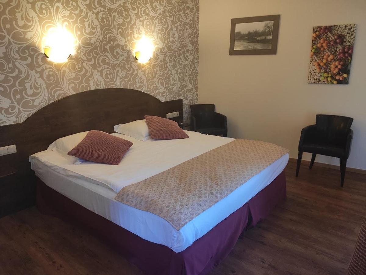 Hotel Van Reeth'S Koffiebranderij Puurs Екстер'єр фото
