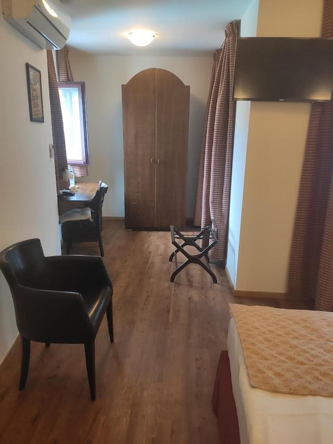 Hotel Van Reeth'S Koffiebranderij Puurs Екстер'єр фото